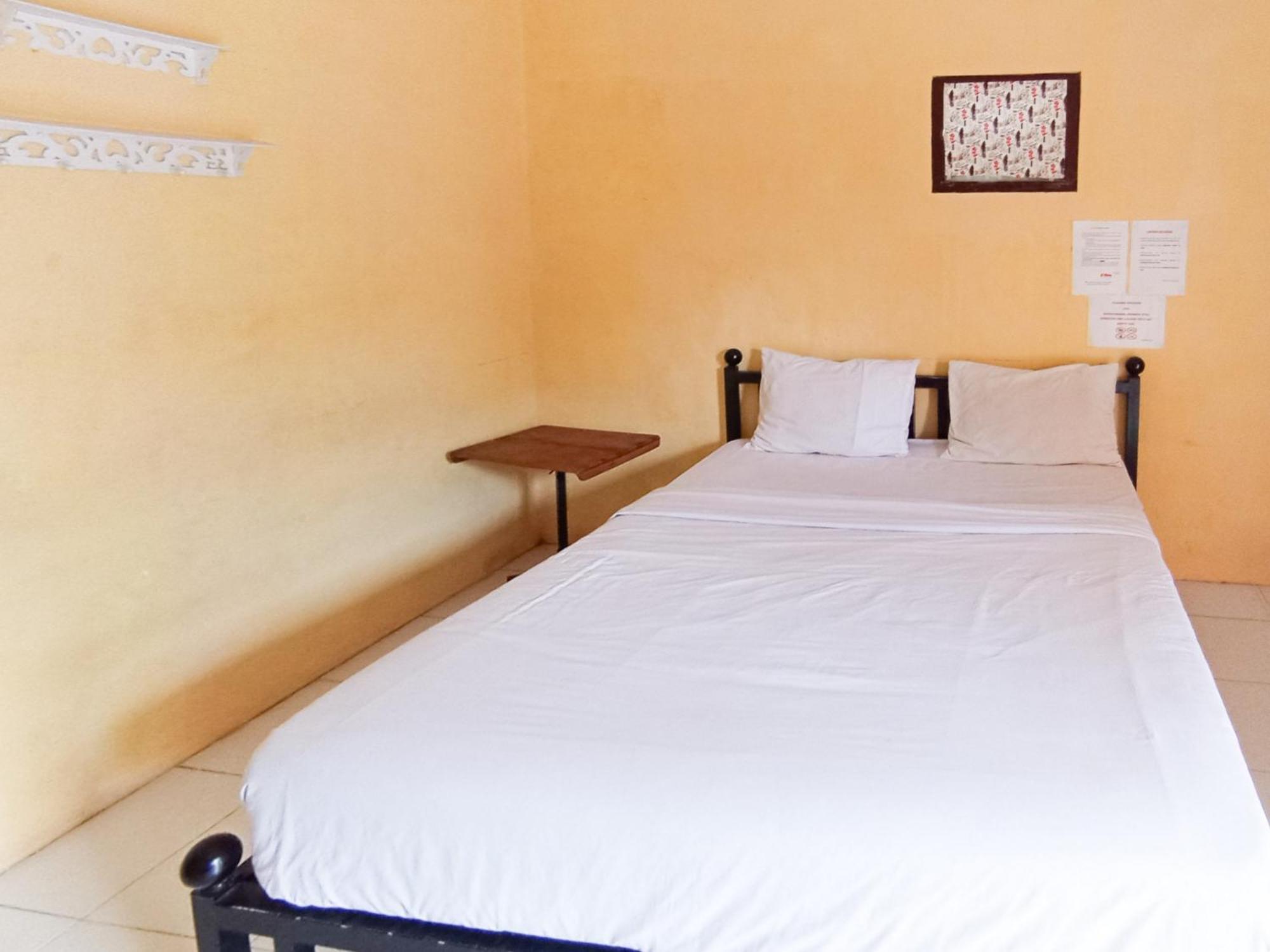 Reddoorz At El Shaday Homestay Banyuwangi Banyuwangi  Exterior foto