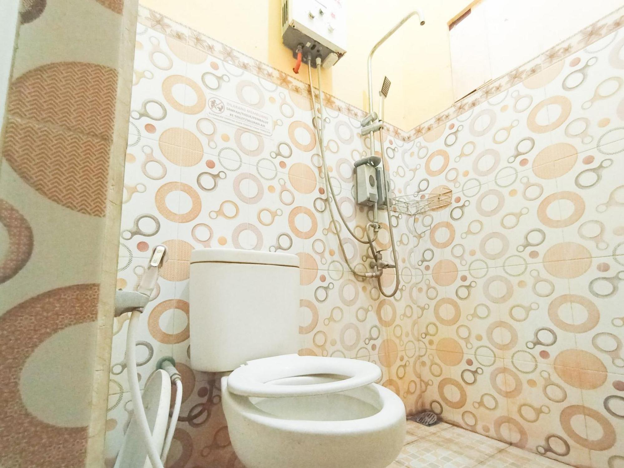 Reddoorz At El Shaday Homestay Banyuwangi Banyuwangi  Exterior foto