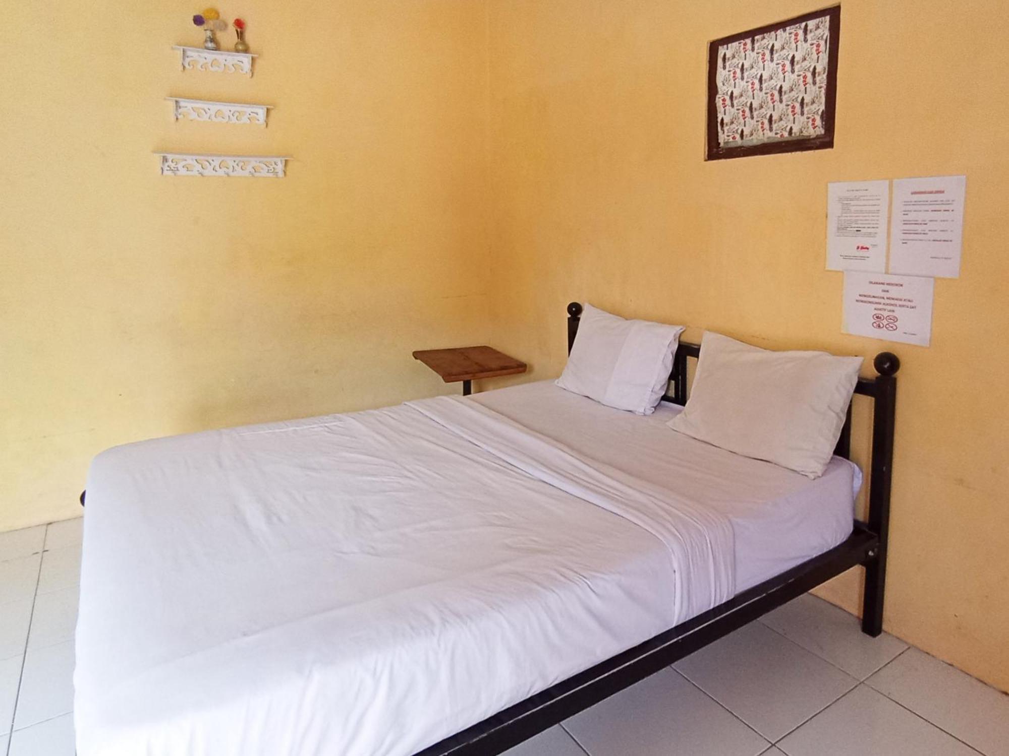 Reddoorz At El Shaday Homestay Banyuwangi Banyuwangi  Exterior foto